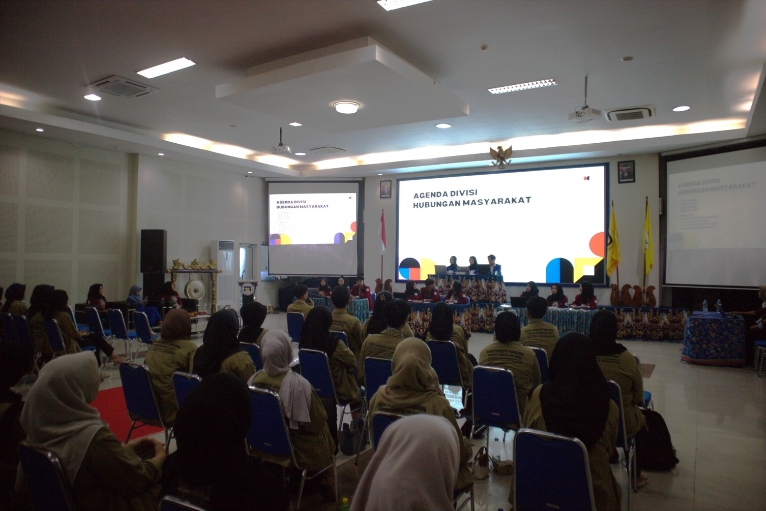 Presentasi PPT dari BEM (Semua Proker yang Terlaksana)